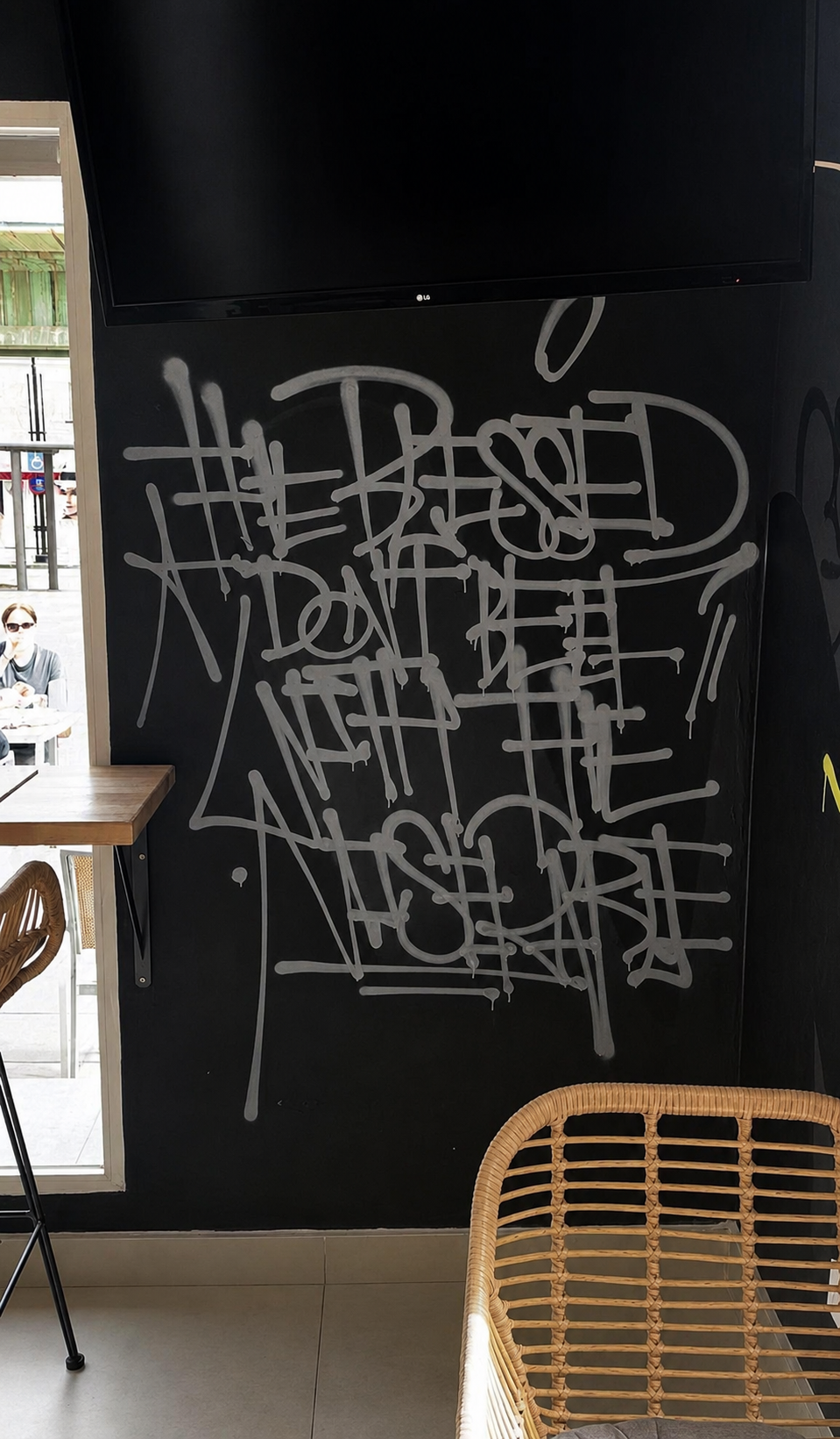 Interior terminado de Big Boss Burger