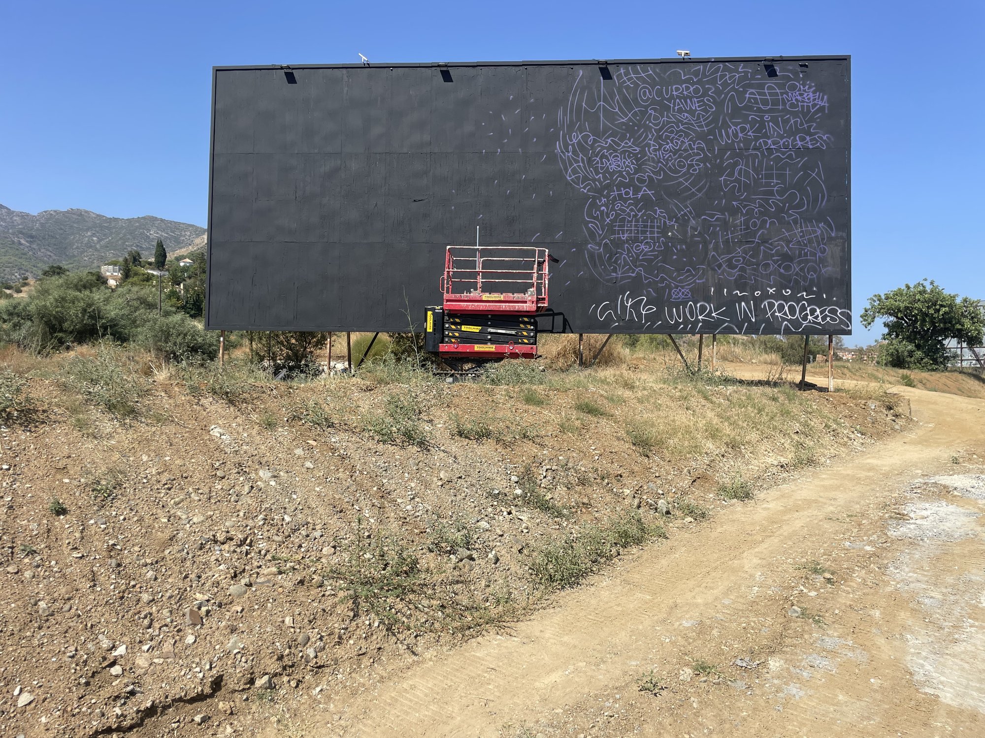 Desarrollo del cartel de gran formato en Marbella